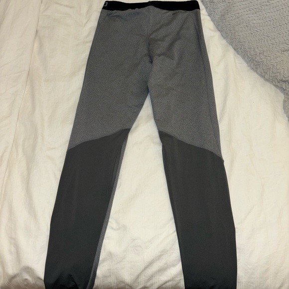 Nike pro leggings - Picture 2 of 2